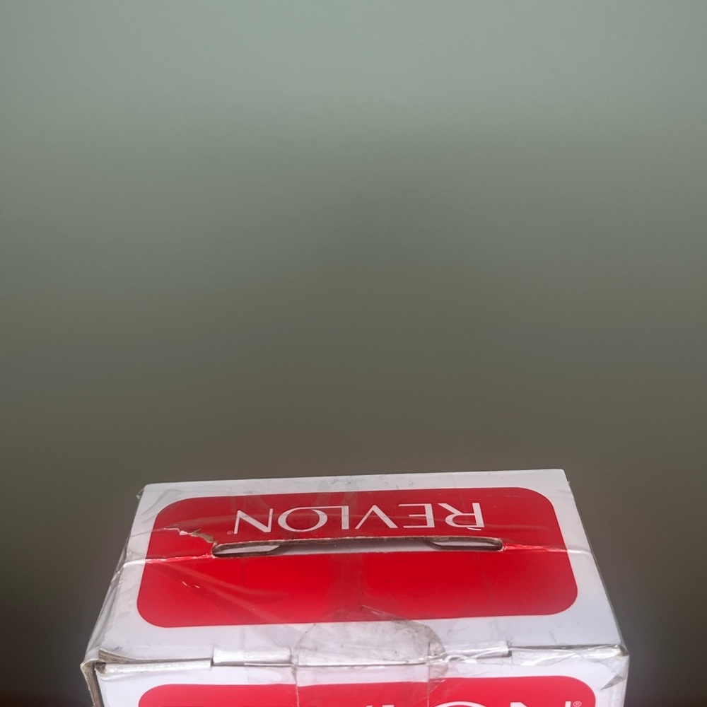 6/$25 Revlon Hair Styling Tool Box - Picture 4 of 5